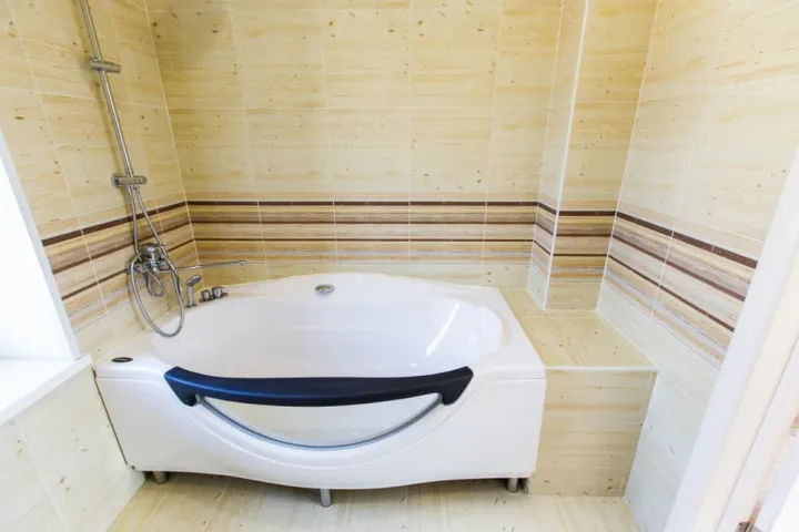 baño de cabina moderno