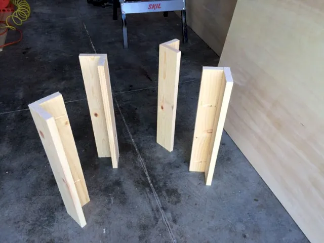 Crear patas para madera contrachapada