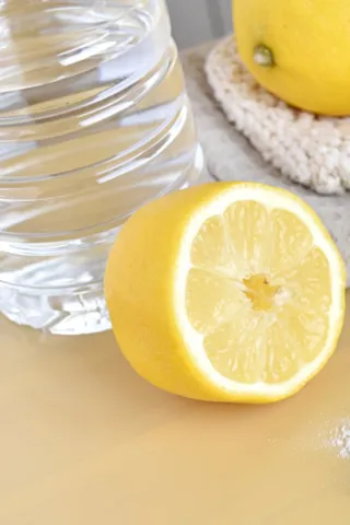 limon y agua 1