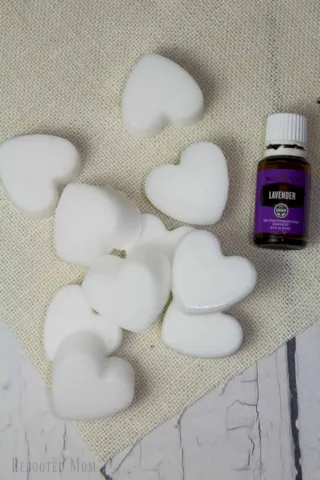 Reboot Mom's DIY Lavanda Coco Baño Derretido