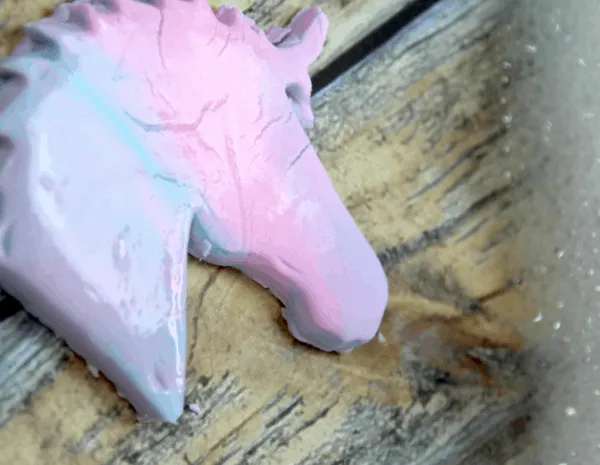 Varita de baño de burbujas de unicornio DIY