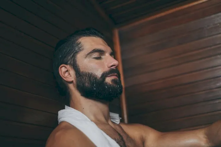 ¿Por qué la gente piensa que una sauna te hará perder peso? 